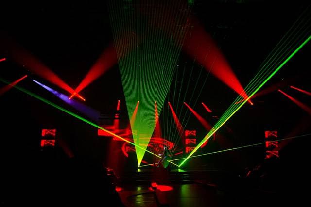 Лазерная установка купить в Махачкале и Дагестане для дискотек, вечеринок, дома, кафе, клуба